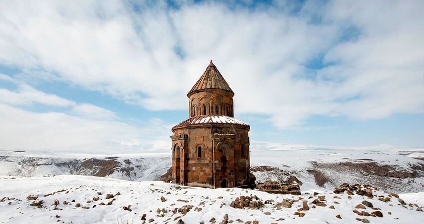 Aydın Çıkışlı Uçaklı Kars-Sarıkamış-Erzurum Turu