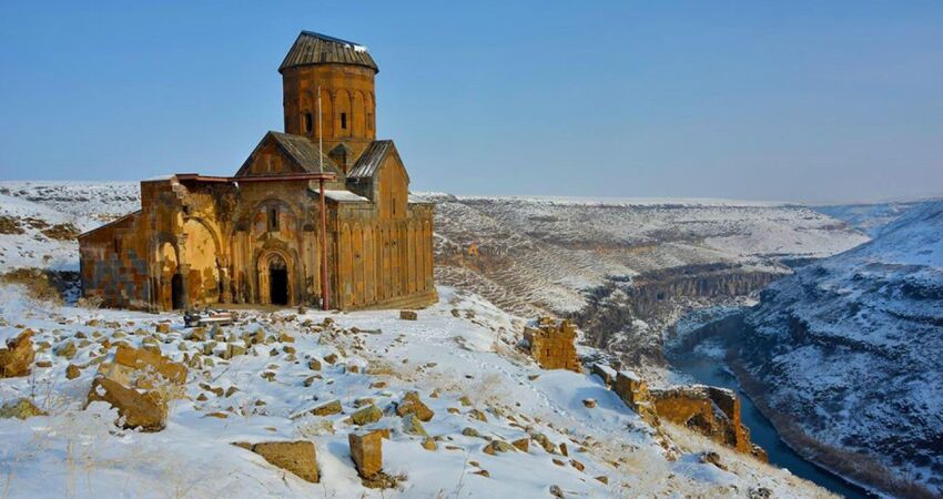 Aydın Çıkışlı Uçaklı Doğu Ekspres Rotasında Van-Kars-Palandöken-Erzurum Turu