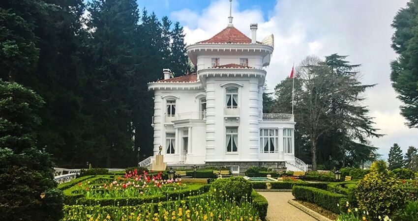 Kuşadası Çıkışlı Uçaklı Karadeniz Turu