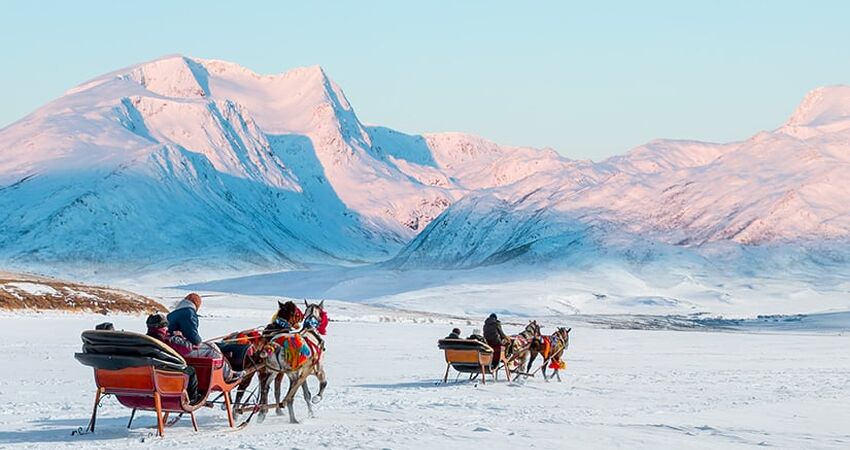Aydın Çıkışlı Uçakla Doğu Ekspresi Rotasında Kars-Erzurum Turu