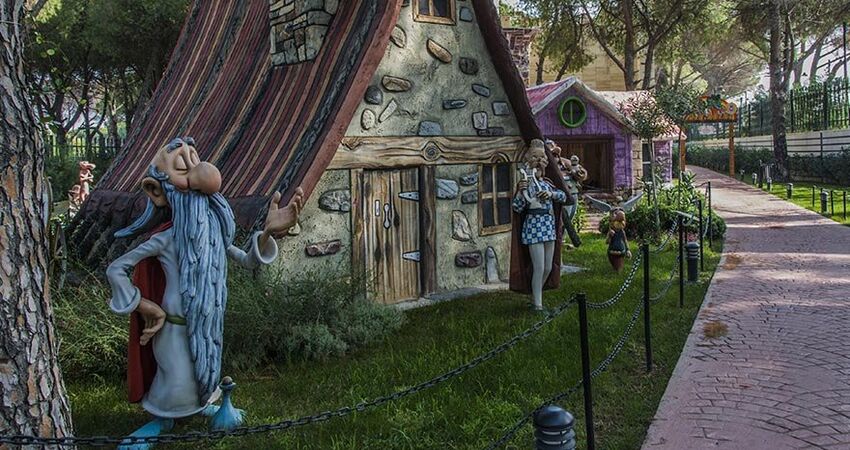 Aydın Çıkışlı Manisa Masal Park Nazarköy  Turu
